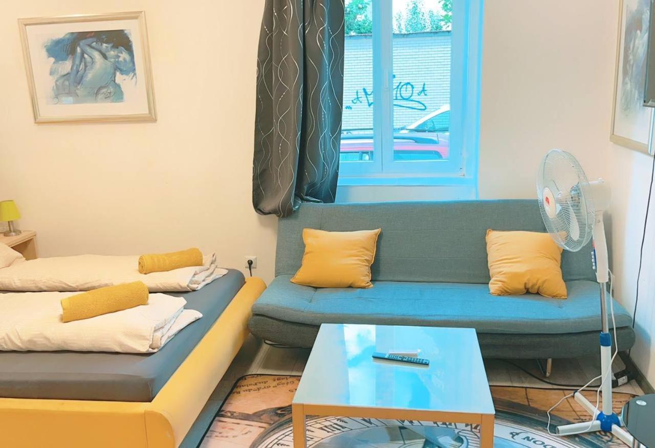 H Comfort Studio 3P Km Viena Exterior foto
