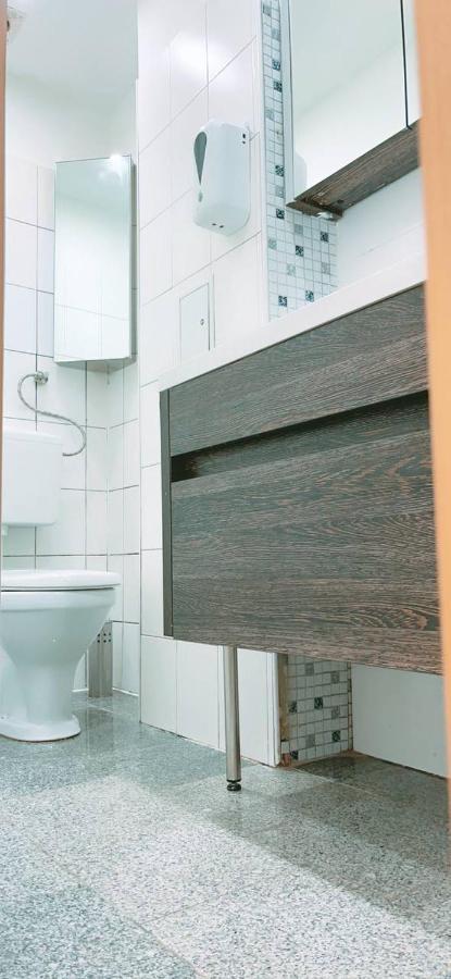 H Comfort Studio 3P Km Viena Exterior foto